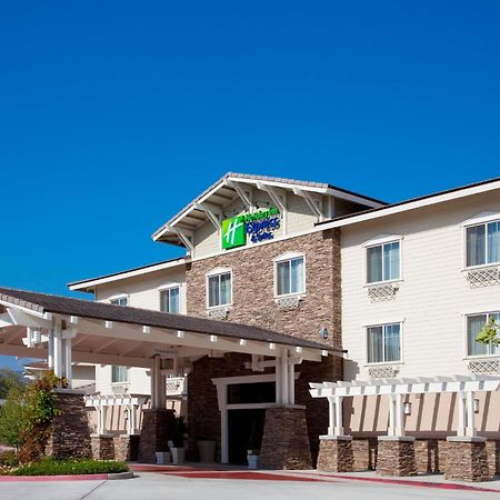 Holiday Inn Express Hotel & Suites San Dimas By Ihg Ngoại thất bức ảnh