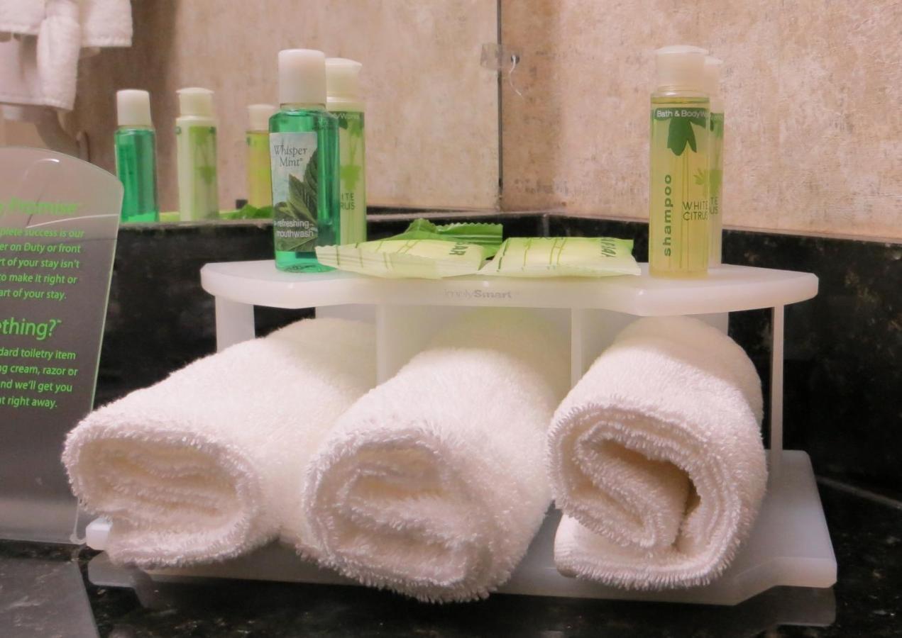 Holiday Inn Express Hotel & Suites San Dimas By Ihg Phòng bức ảnh