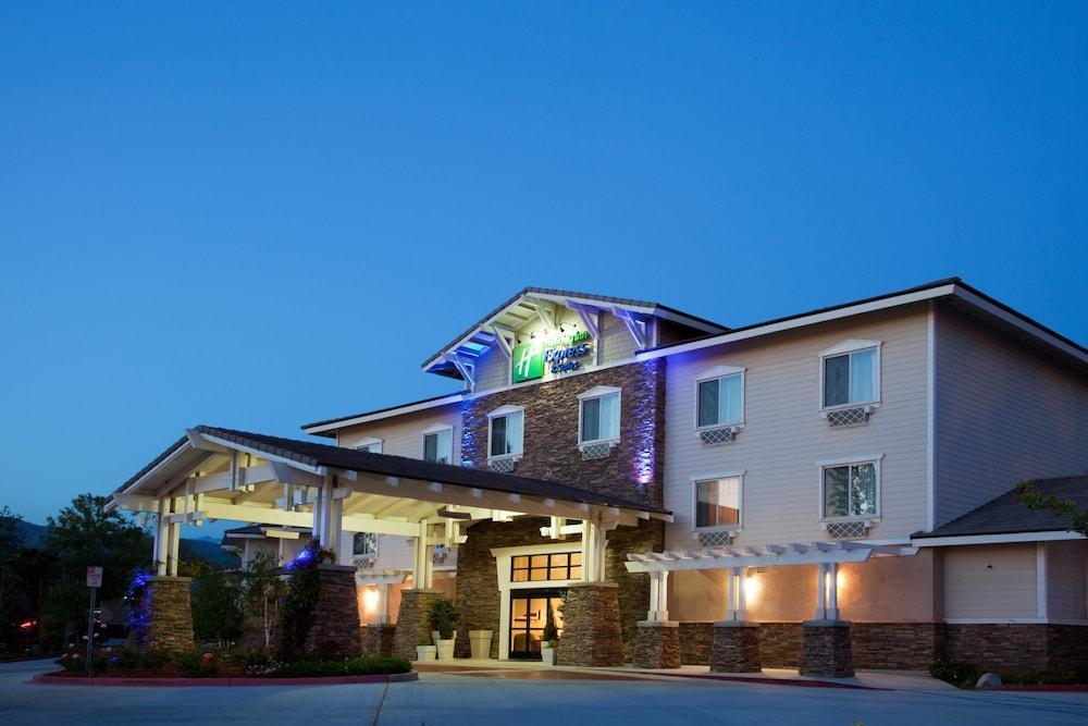 Holiday Inn Express Hotel & Suites San Dimas By Ihg Ngoại thất bức ảnh