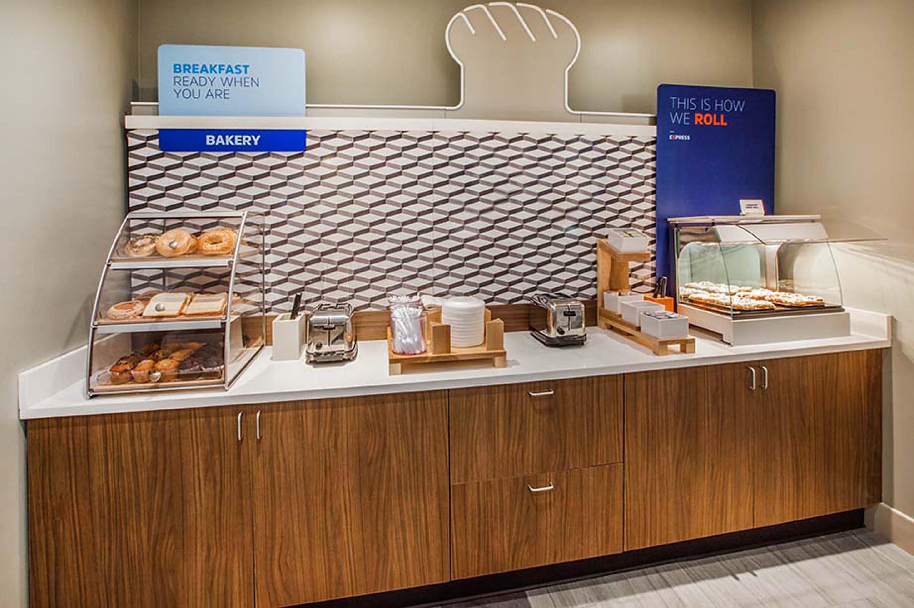Holiday Inn Express Hotel & Suites San Dimas By Ihg Ngoại thất bức ảnh