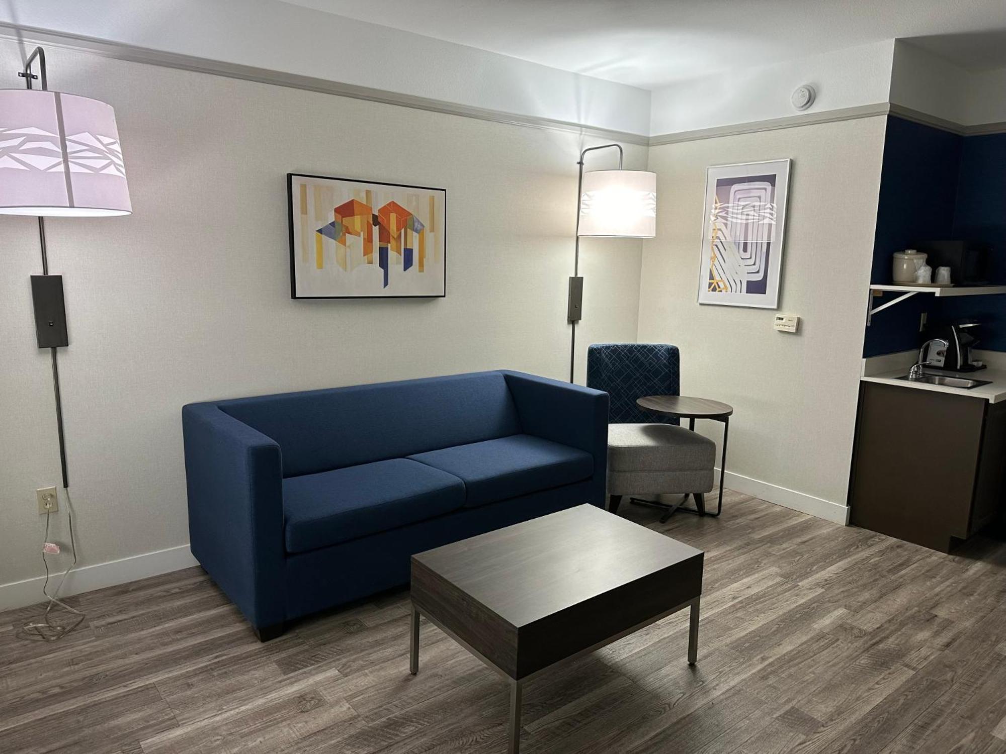 Holiday Inn Express Hotel & Suites San Dimas By Ihg Ngoại thất bức ảnh